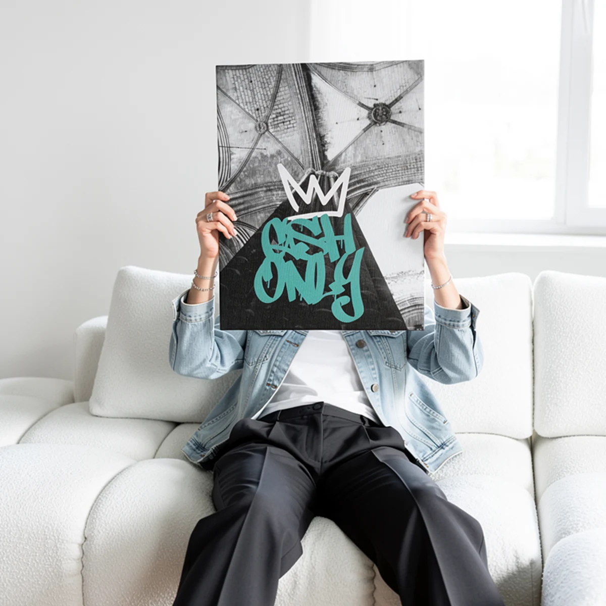 originalne-slike-na-platnu-umetnicke-na-zidu-platno-crno-belo-tirkiz-40x60cm_0055_0025_hf_20261014_111243_7e3b0e46-407e- CASH ONLY – PREMIUM ŠTAMPA - Barselonski Bunt – prikaz 2